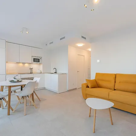 Primero En Centro De